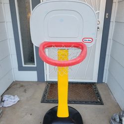 Adjustable basketball hoop!