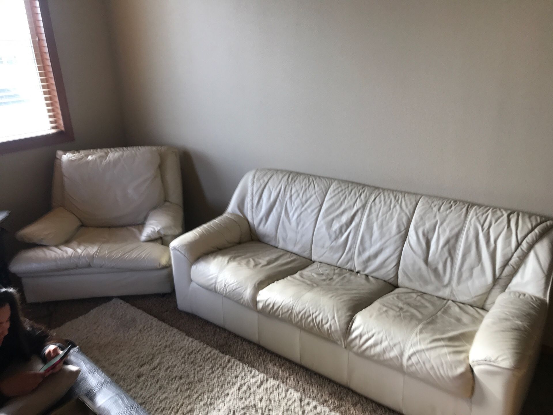 Couch set w/ ottoman