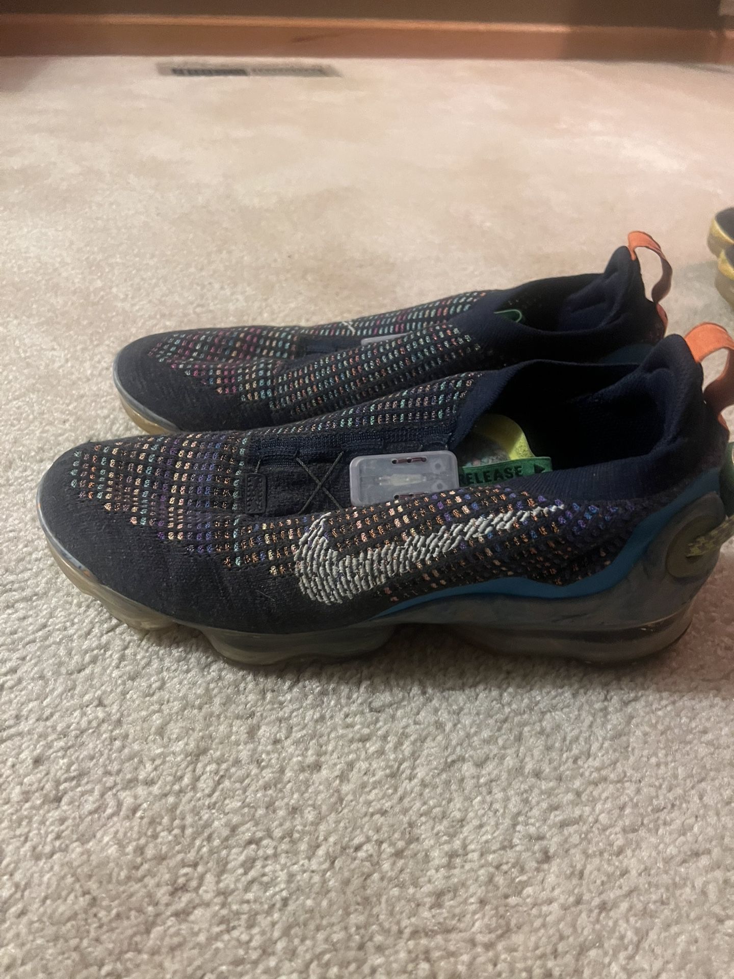 🔥 Halloween Sale Men’s Nike Vapormax flyknit size 11.5 🔥