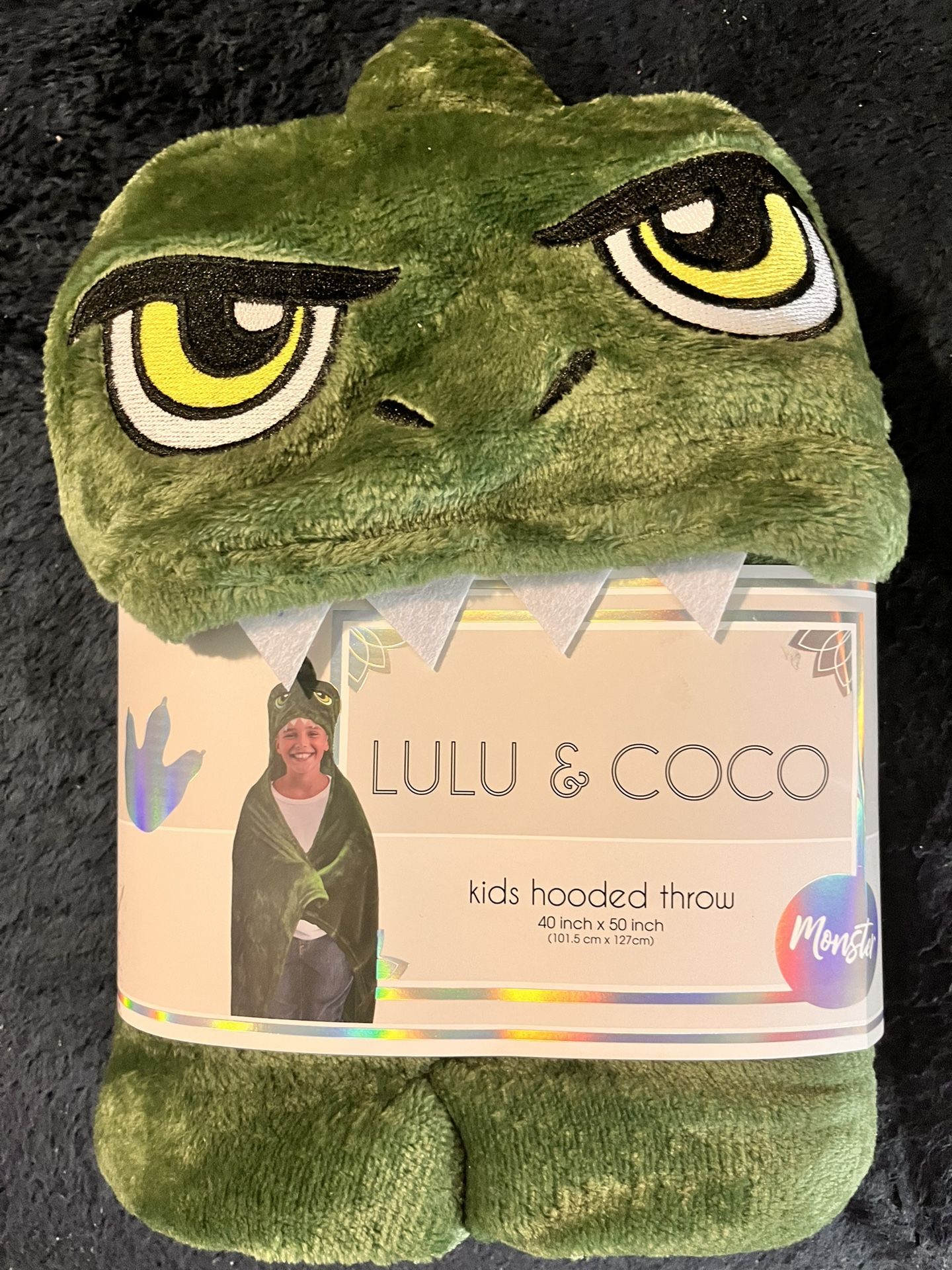 Lulu & Coco Kids Monster Hooded Throw