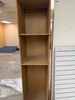 Two wooden shelves (second in other pic) vertical shelf