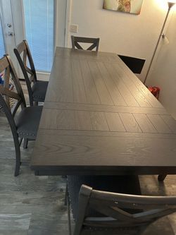 Beautiful Rustic Farmhouse Dining Set