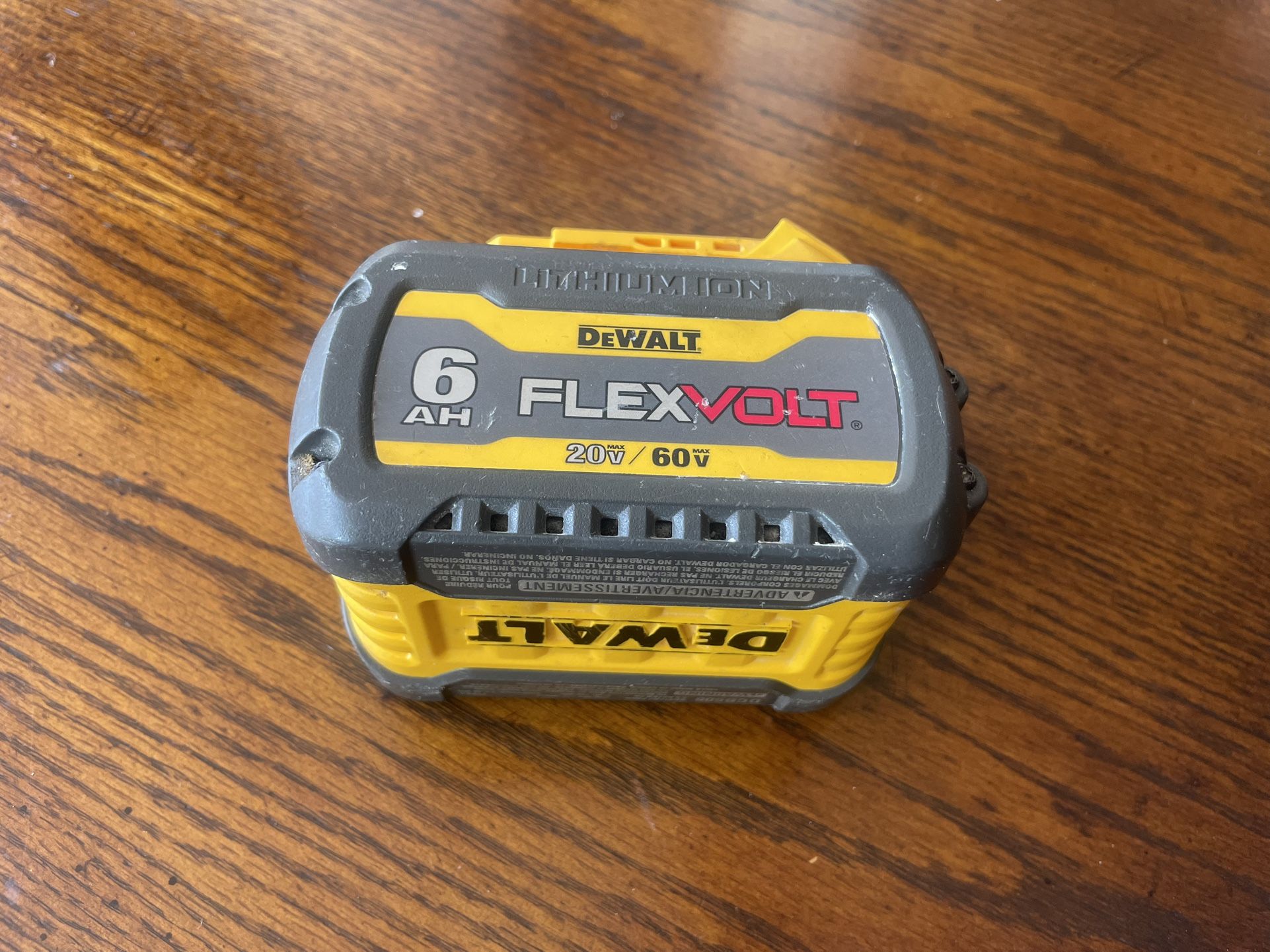 Dewalt 6 AH Flex 20 /60 Volt Lithium Ion