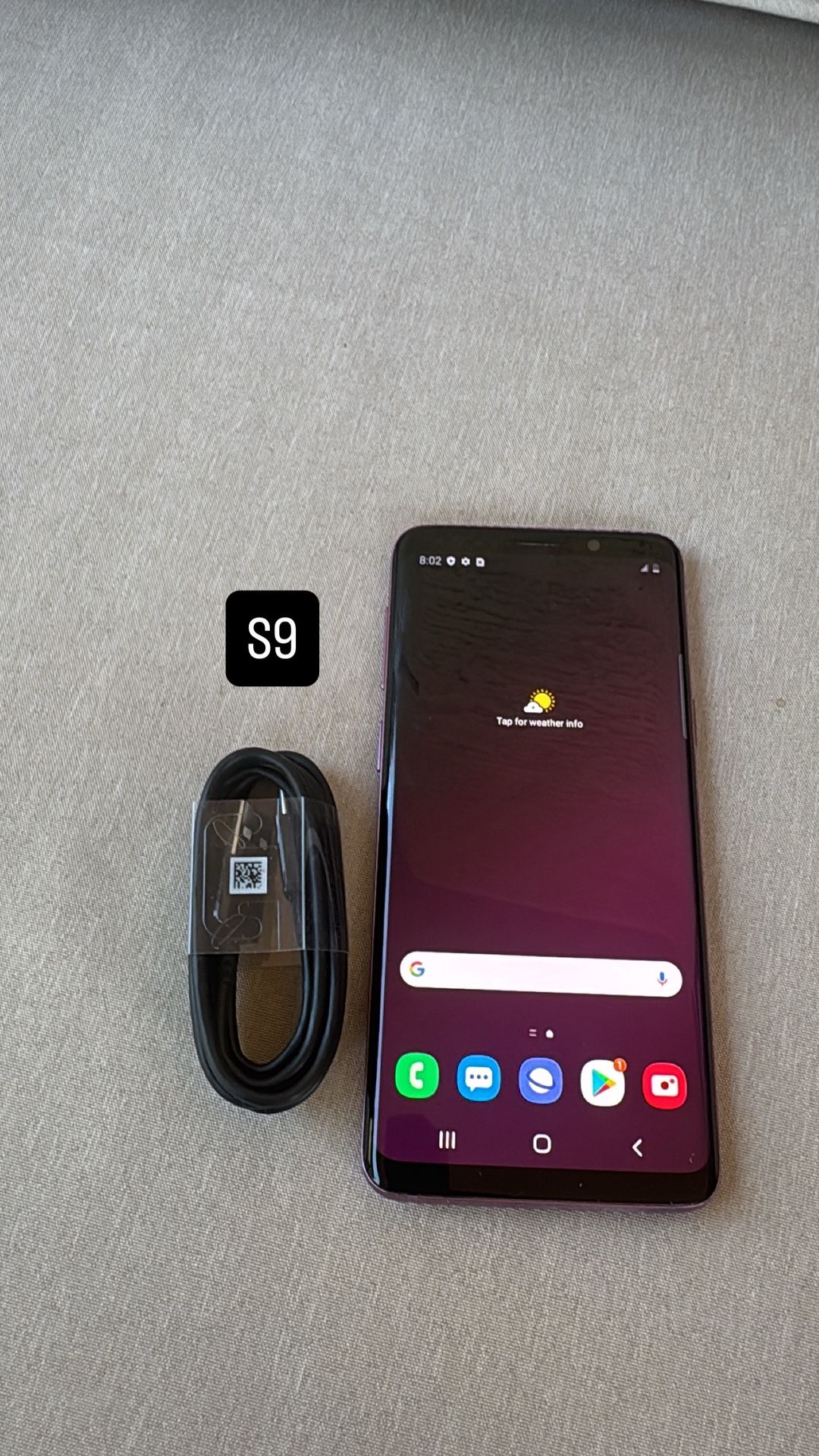 Samsung Galaxy s9. Like New and Unlocked!
