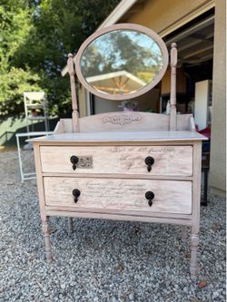 Dresser