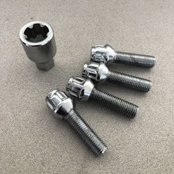 Lock Set 12x1.25 Bullock Closed End Locking Lug Nut