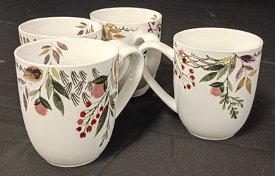Set of 4 Floral Ceramic Mugs