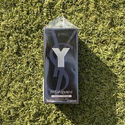 Yves Saint Laurent YSL