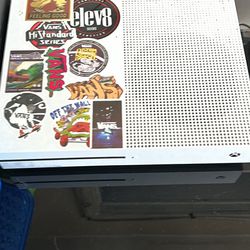 Xbox One S And Games 
