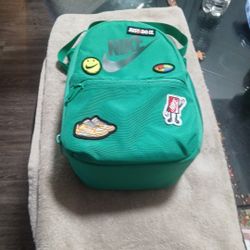 Nike Lunchbox