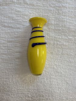 Vintage Art Glass Vase 