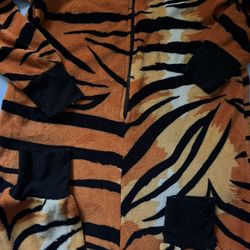 Woman’s Onesie With Hood /Tiger/LG/ 6.00/pickup 