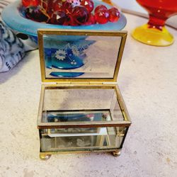Vintage Glass Etched Butterfly Mirrored Trinket Box 