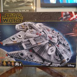Lego 75257 Millennium Falcon