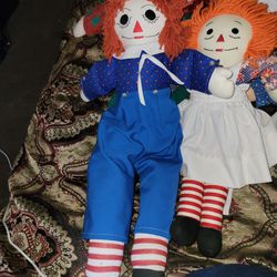 Raggedy Ann And Andy Colletable Dolls 