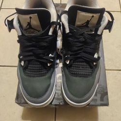 Jordan 4 Fear Size 10