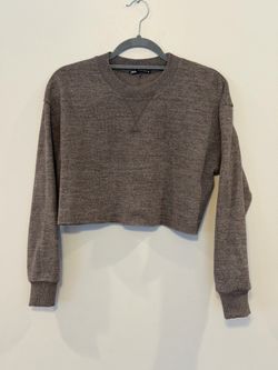 Women’s like new small Zara Cropped Sweatshirt