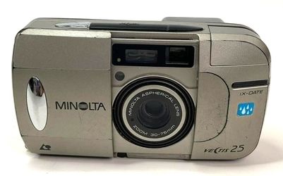 Vintage Minolta Vectis 25 30-75mm Film Camera - UNTESTED
