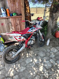 dirt bike trade for iphone15