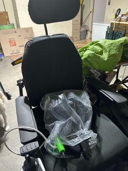 Quantum  power chair