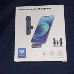  Wireless Lavalier Microphone 