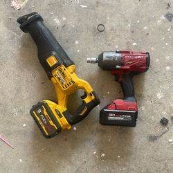 Dewalt Saw & Milwaukee Drill Tools 