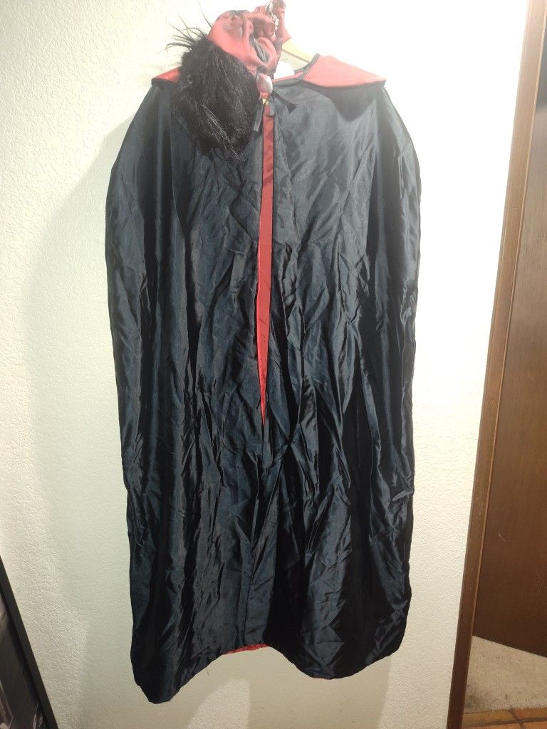 Mens Devil Cape & Mask Costume