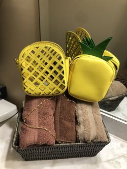 Clever Day-to-Night Deconstructed Pineapple Handbag