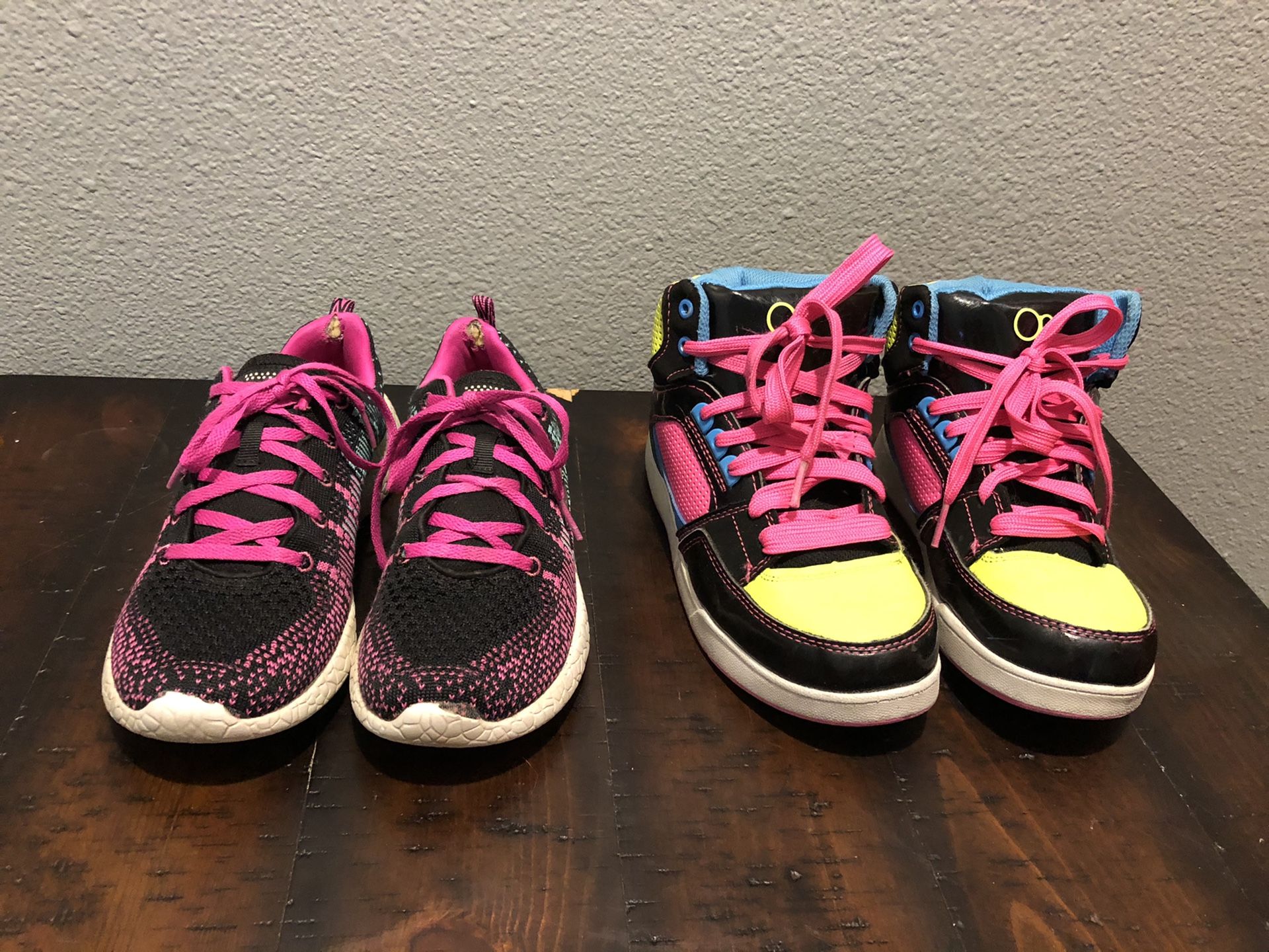 Girls sneakers