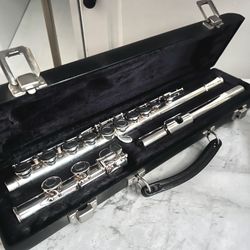 Vito (Yamaha) 113 II Student Flute Nickel Silver