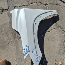 Toyota Corolla Cross Left Fender Oem