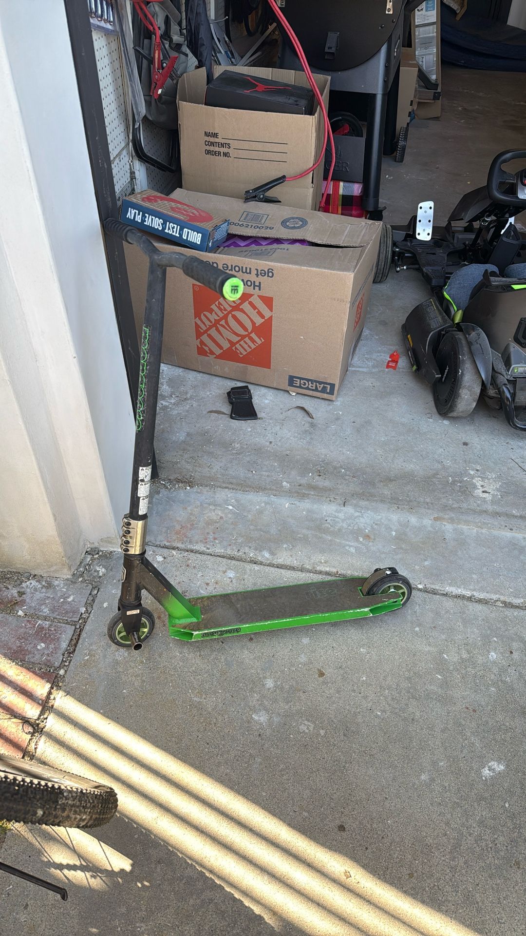 Mongoos Rise 100 Pro Scooter