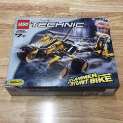 LEGO 8240 Technic Slammer Stunt Bike Sealed