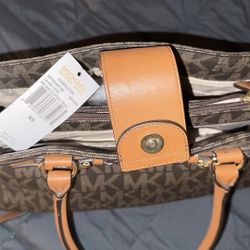 MK Purse With Tags & Used Black That Price Is For Each   Or best Offer 