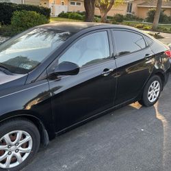 2012 Hyundai Accent