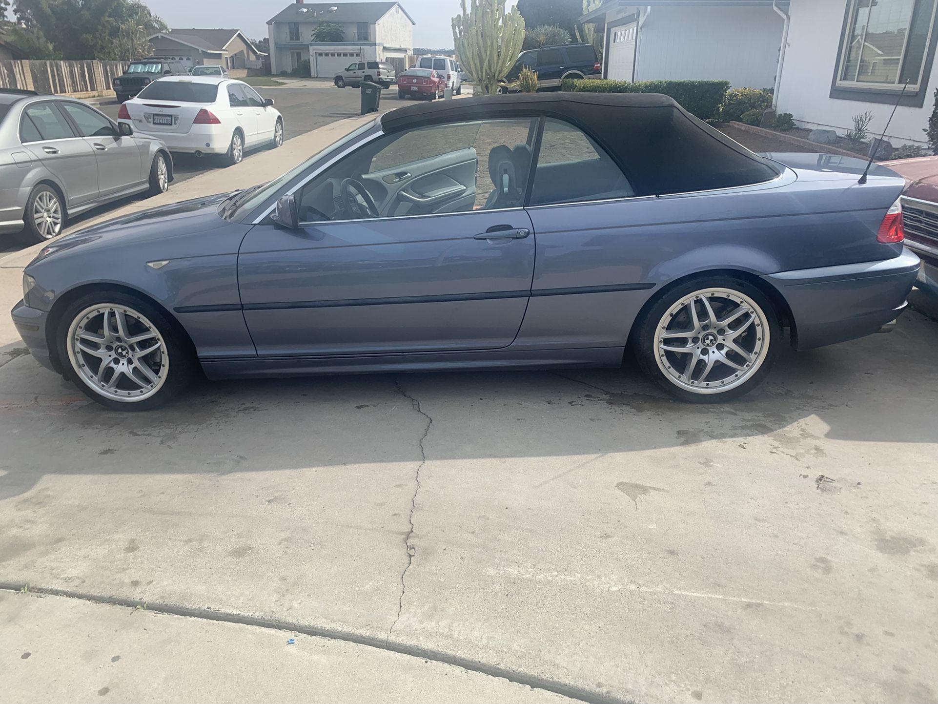 Classic Sophistication: The 2005 BMW 3-Series 330Ci Convertible 2005 BMW 330Cic