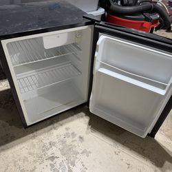 Mini Fridge