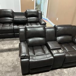 New Reclining Couch W Fold Down Console  / Love Seat .  Espresso Leather .  Free Delivery !