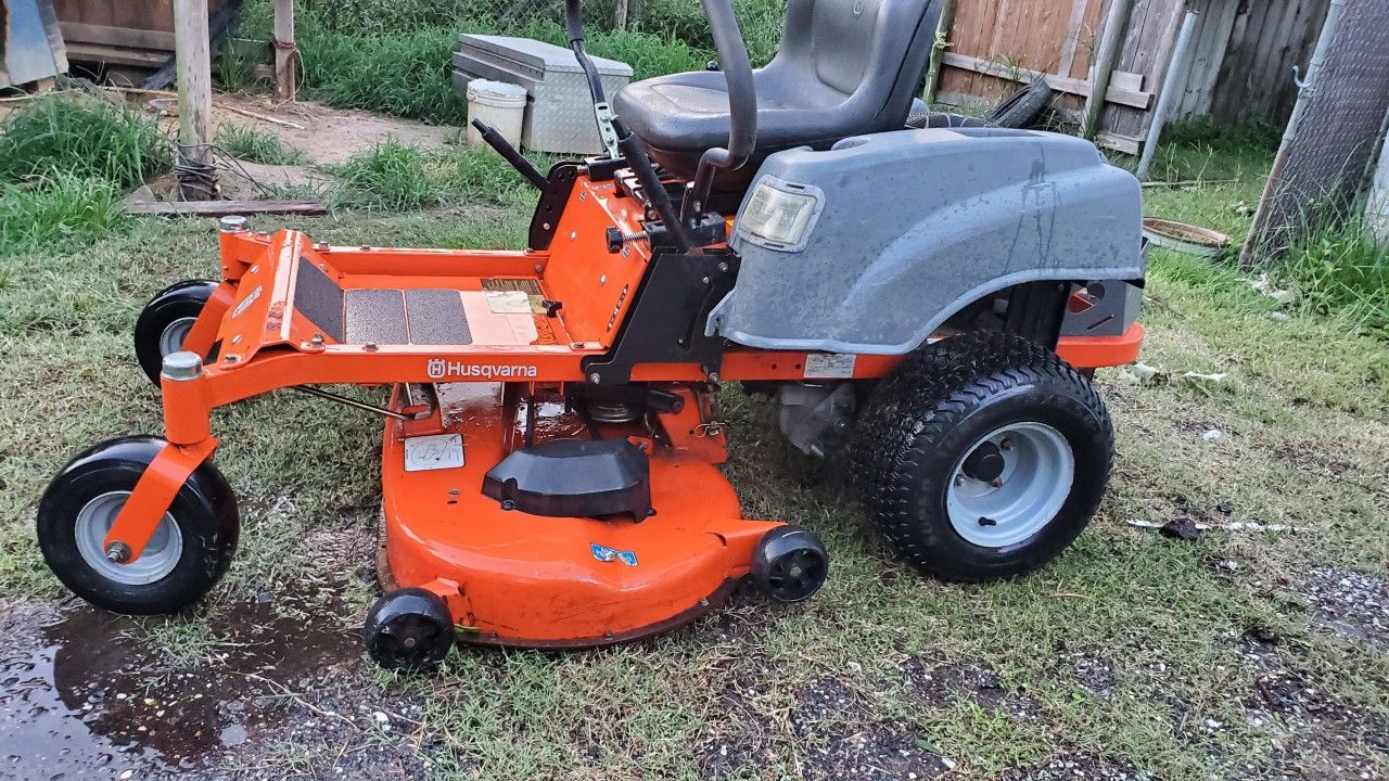 Husqvarna Zeroturn Riding Lawn Mower