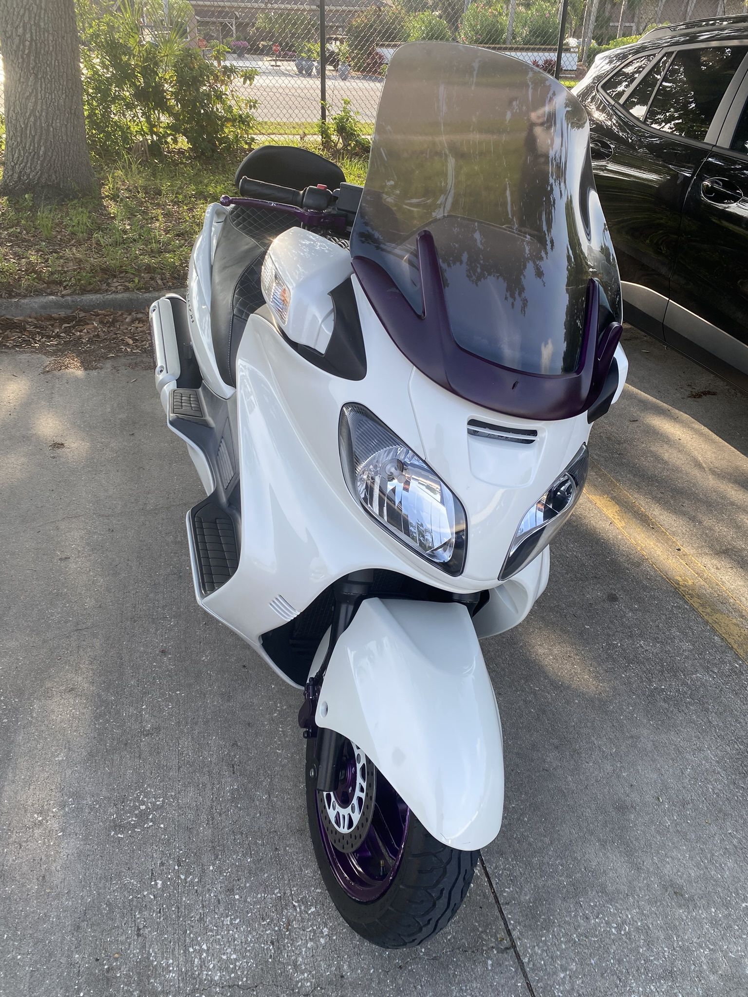 Suzuki Burgman 650