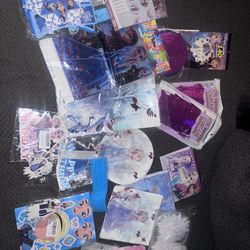 Frozen Decorations Banners, Table Cloths, Cake Toppers, Etc