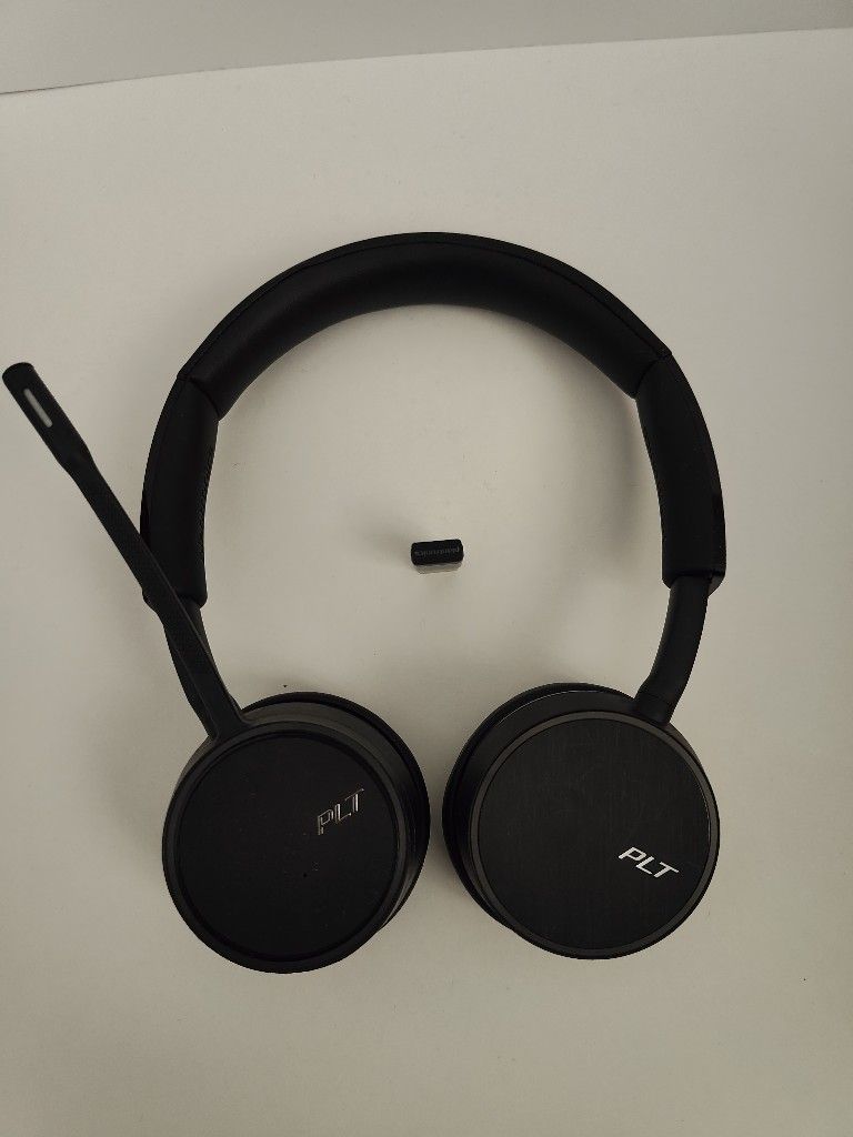 Plantronics Voyager Wireless Headset (Like New)