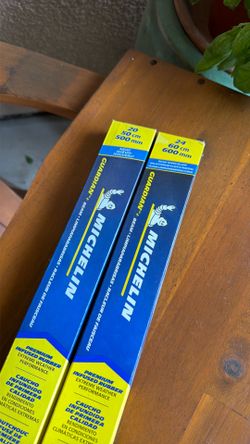 FREE new pair 20 inch car windshield wipers address in description