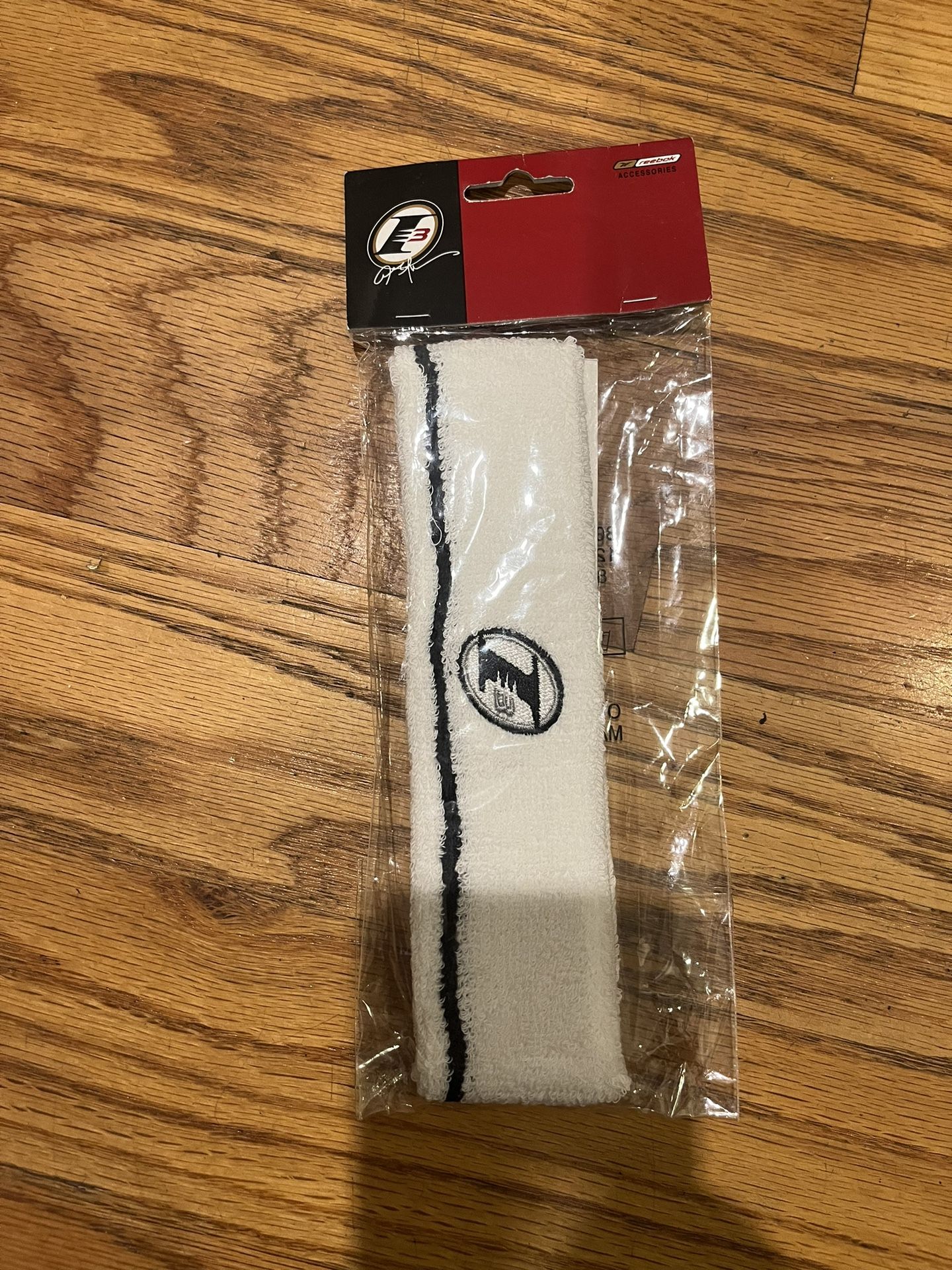 Allen Iverson Reebok I3 The Answer Authentic Headband Collectable White Black