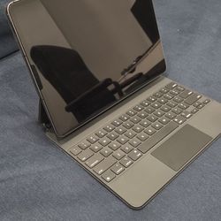 Ipad Pro + Apple Magic Keyboard