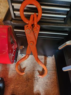 Log Or Pole Tongs