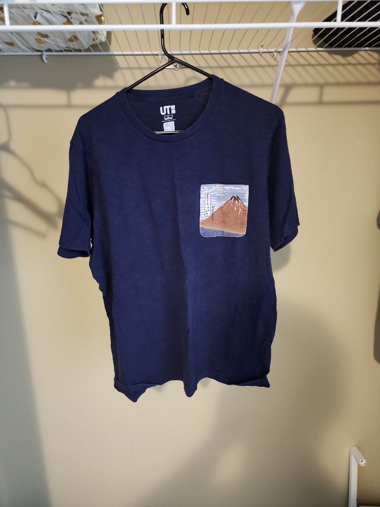 Uniqlo Tshirr