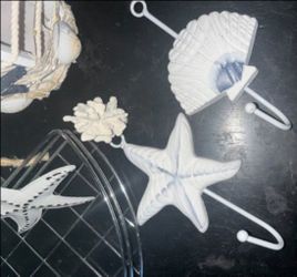 Ocean wall hook