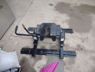 5th wheel hitch