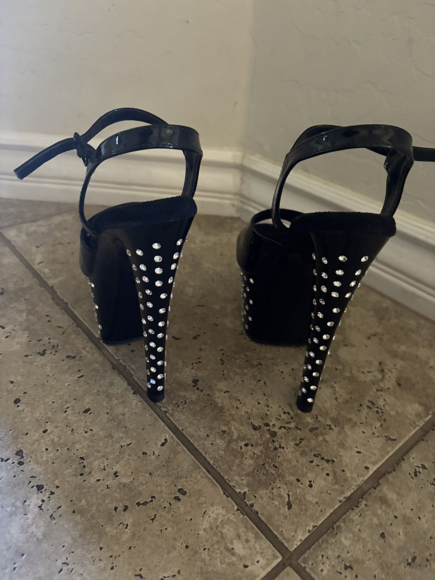 Bling Bling Pleaser Shoes Size 6